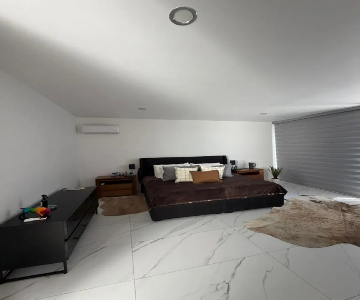 Casa En Venta,Solares,Avenida Paseo del Anochecer 811, Zapopan, Jalisco 45134, 3 Habitaciones,5 Baños,Avenida Paseo del Anochecer,1,p8oP7Or