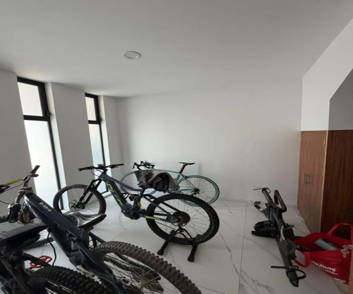 Casa En Venta,Solares,Avenida Paseo del Anochecer 811, Zapopan, Jalisco 45134, 3 Habitaciones,5 Baños,Avenida Paseo del Anochecer,1,p8oP7Or