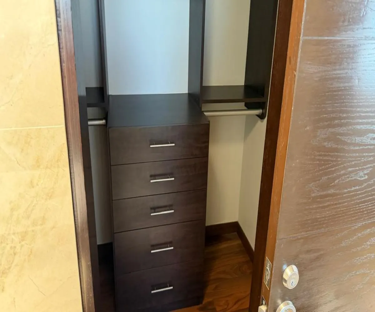 Departamento En Venta,Vallarta Universidad,Avenida Juan Palomar y Arias 790, Zapopan, Jalisco 45110, 3 Habitaciones,5 Baños,Avenida Juan Palomar y Arias,2,p7Q7GCQ