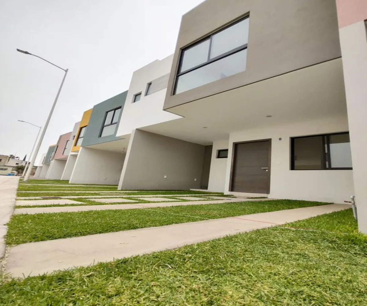 Casa En Venta,Los Tulipanes,Hortencia 880, Tlajomulco de Zúñiga, Jalisco 45647, 3 Habitaciones,2 Baños,Hortencia,2,pqUueUY