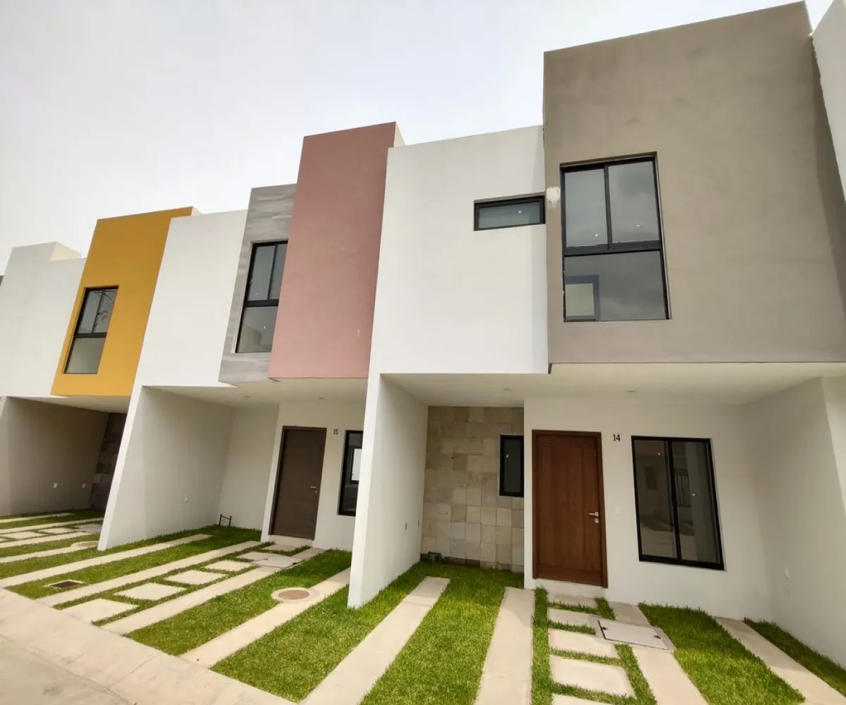 Casa En Venta,Los Tulipanes,Hortencia 880, Tlajomulco de Zúñiga, Jalisco 45647, 3 Habitaciones,2 Baños,Hortencia,2,pqUueUY