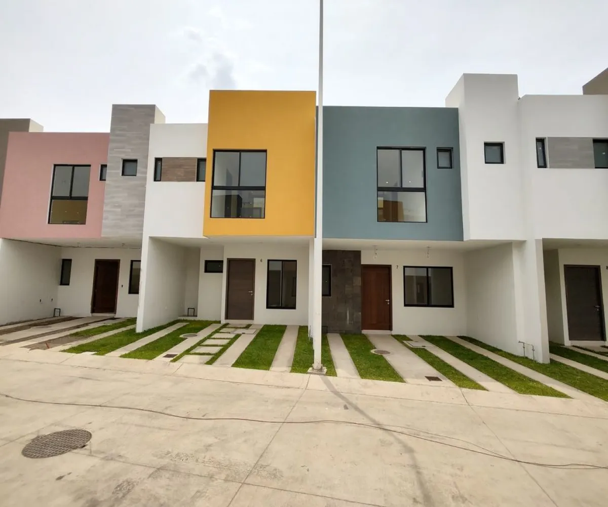 Casa En Venta,Los Tulipanes,Hortencia 880, Tlajomulco de Zúñiga, Jalisco 45647, 3 Habitaciones,2 Baños,Hortencia,2,pqUueUY