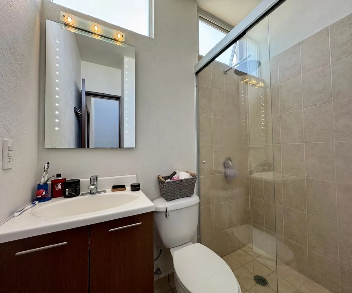 Casa En Venta,El Fortín,Calle Álamo 1359, Zapopan, Jalisco 45066, 3 Habitaciones,2 Baños,Calle Álamo,2,pBwImp9