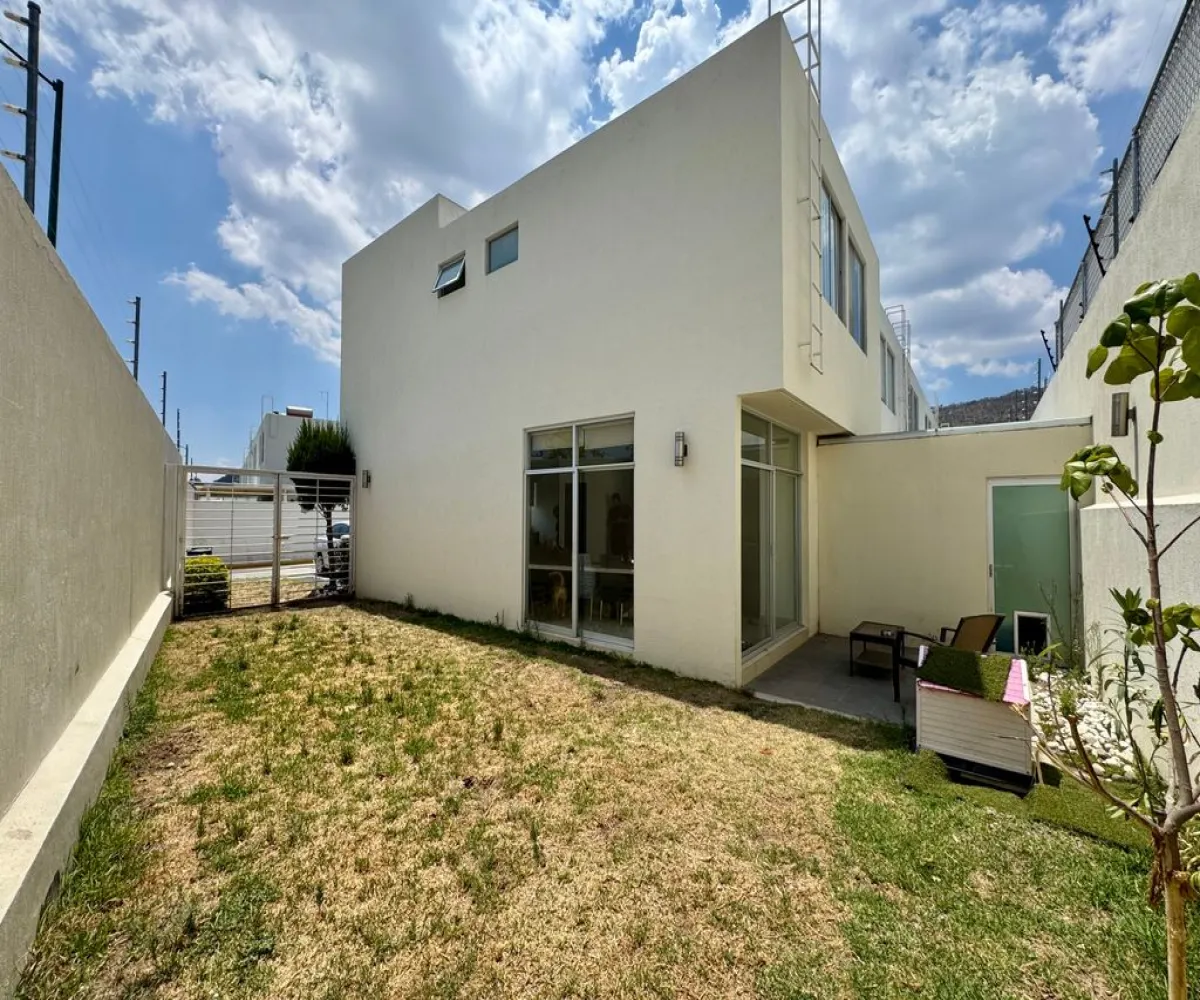 Casa En Venta,El Fortín,Calle Álamo 1359, Zapopan, Jalisco 45066, 3 Habitaciones,2 Baños,Calle Álamo,2,pBwImp9