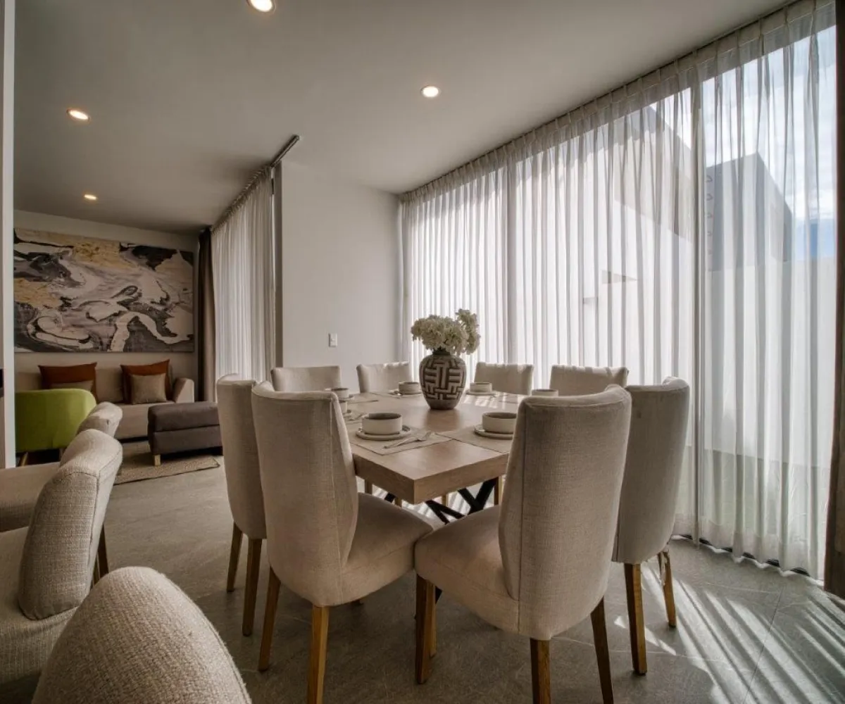 Casa En Venta,El Palomar,Avenida Adolfo López Mateos Sur 1710, Tlajomulco de Zúñiga, Jalisco 45643, 3 Habitaciones,3 Baños,Avenida Adolfo López Mateos Sur,2,piPnSCU