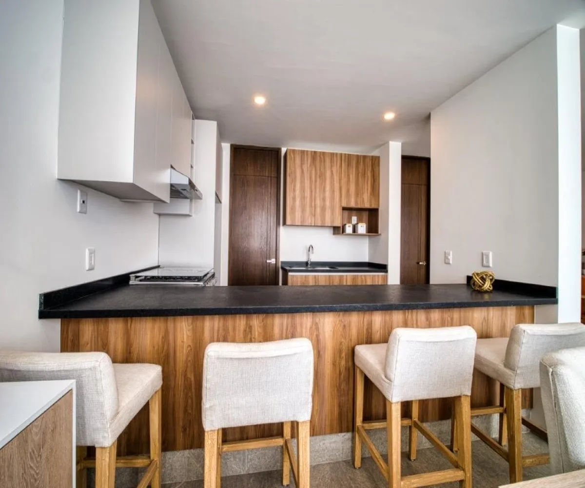 Casa En Venta,El Palomar,Avenida Adolfo López Mateos Sur 1710, Tlajomulco de Zúñiga, Jalisco 45643, 3 Habitaciones,3 Baños,Avenida Adolfo López Mateos Sur,2,piPnSCU