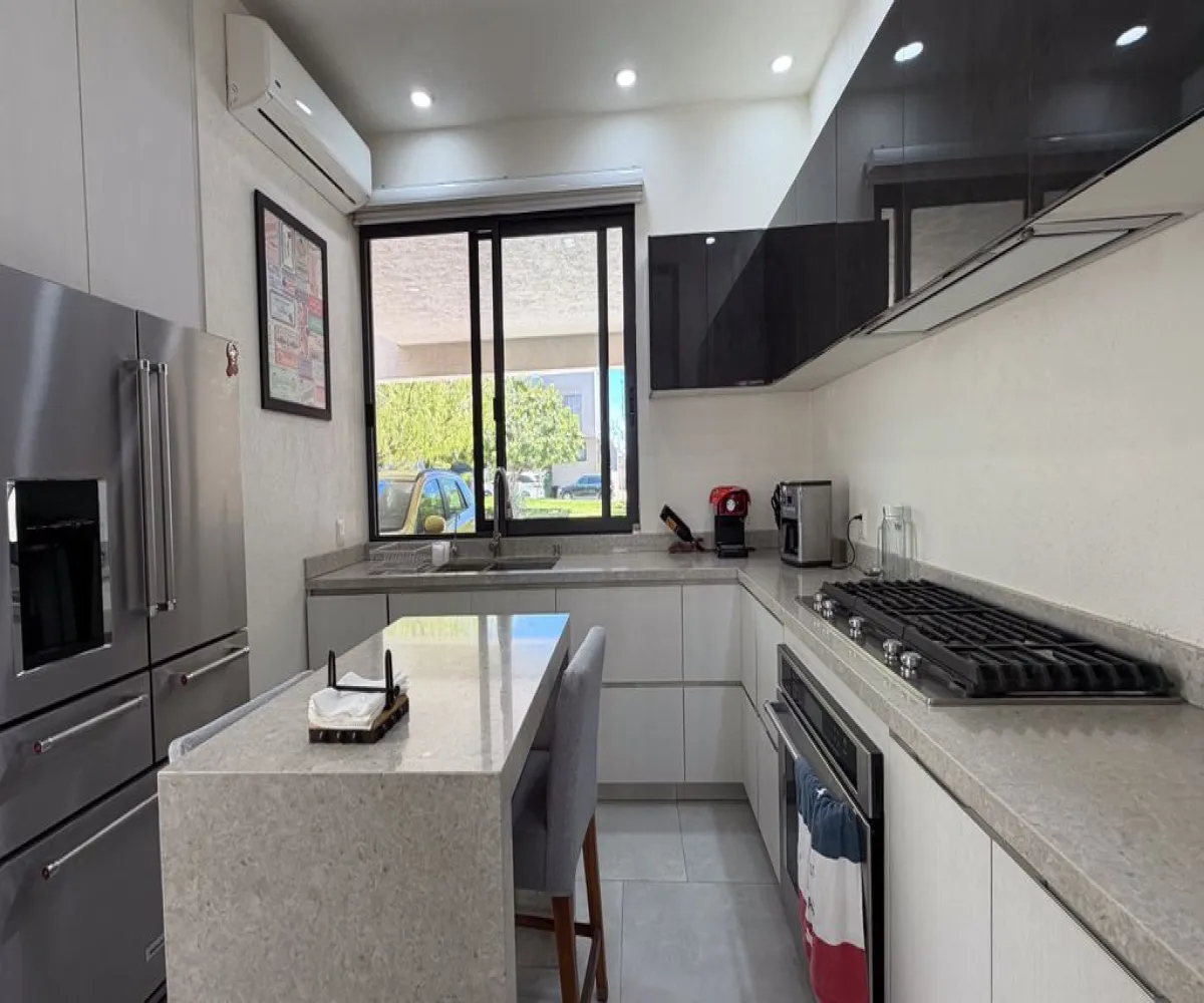 Casa En Renta,Virreyes Residencial ,Entrelomas 106, Zapopan, Jalisco 45110, 3 Habitaciones,4 Baños,Entrelomas,1,p1MKBwO