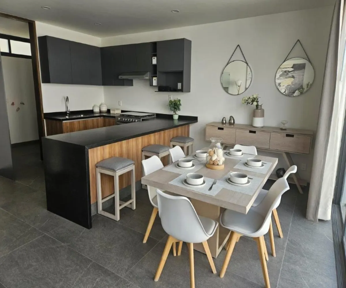 Casa En Venta,El Palomar,Avenida Adolfo López Mateos Sur 1710, Tlajomulco de Zúñiga, Jalisco 45643, 3 Habitaciones,3 Baños,Avenida Adolfo López Mateos Sur,2,p8QQMrx