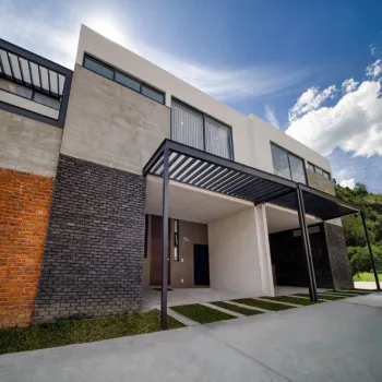 Casa En Venta,El Palomar,Avenida Adolfo López Mateos Sur 1710, Tlajomulco de Zúñiga, Jalisco 45643, 4 Habitaciones,3 Baños,Avenida Adolfo López Mateos Sur,1,pUUZNDx