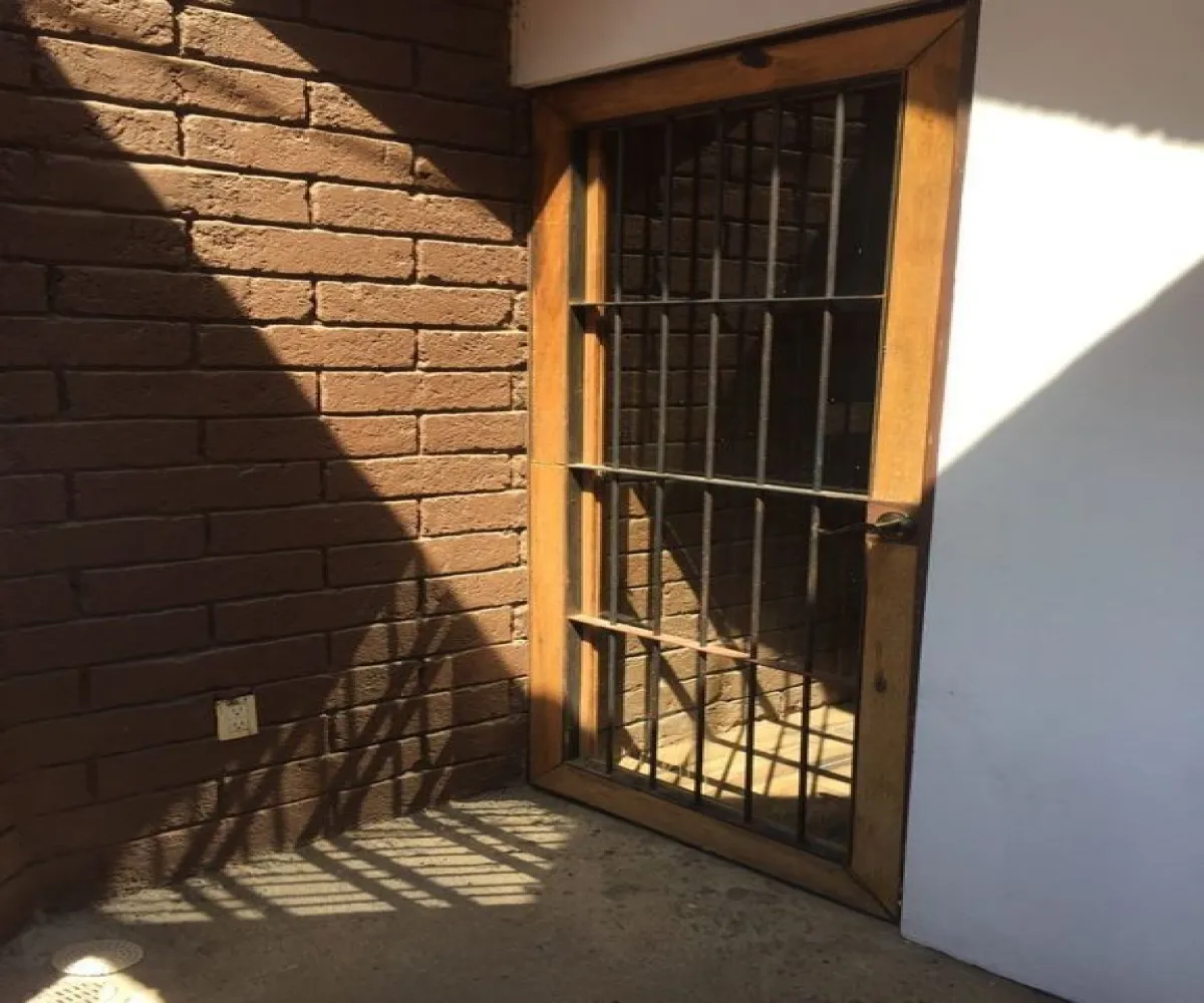 Casa En Venta,Ciudad Bugambilia,Remanso de los Laureles 2056, Zapopan, Jalisco 45100, 5 Habitaciones,5 Baños,Remanso de los Laureles ,2,p8lZr1v