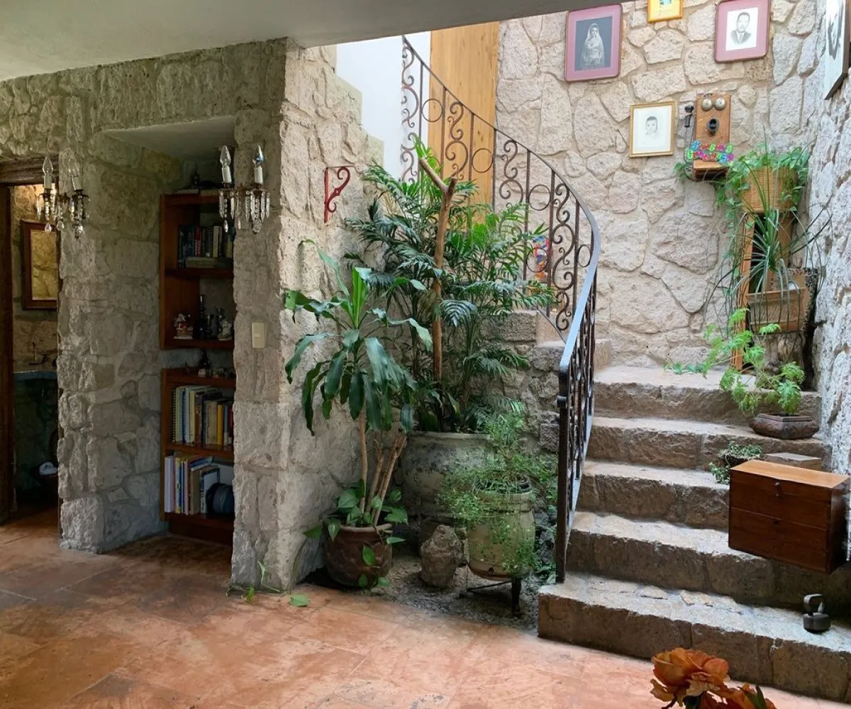 Casa En Venta,Ciudad Bugambilia,Remanso de los Laureles 2056, Zapopan, Jalisco 45100, 5 Habitaciones,5 Baños,Remanso de los Laureles ,2,p8lZr1v