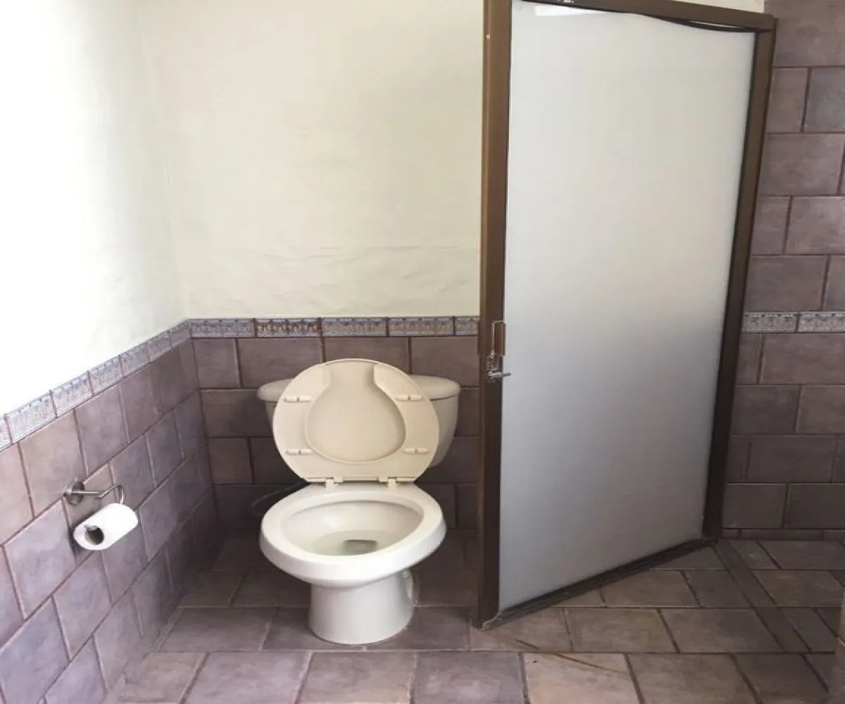 Casa En Venta,Ciudad Bugambilia,Remanso de los Laureles 2056, Zapopan, Jalisco 45100, 5 Habitaciones,5 Baños,Remanso de los Laureles ,2,p8lZr1v