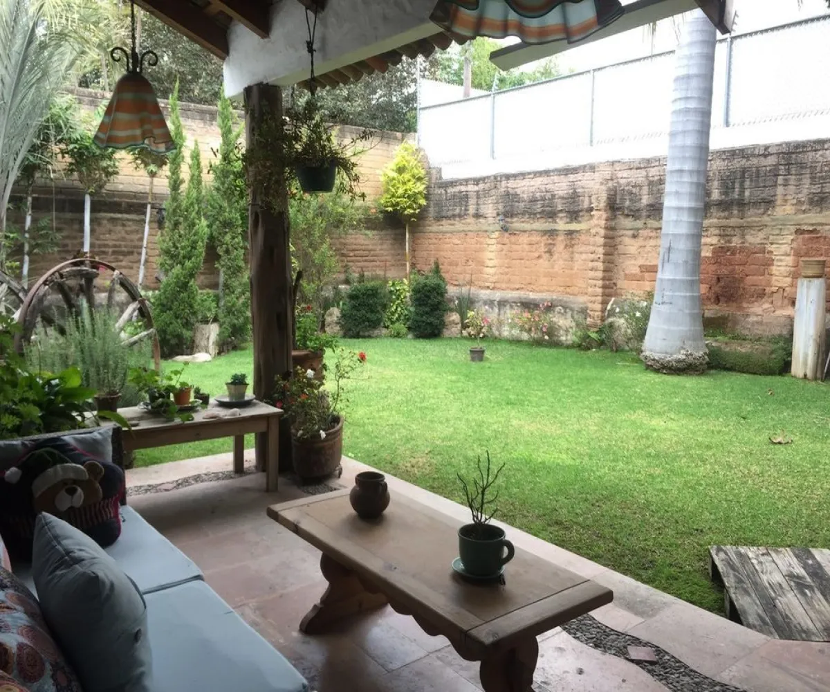 Casa En Venta,Ciudad Bugambilia,Remanso de los Laureles 2056, Zapopan, Jalisco 45100, 5 Habitaciones,5 Baños,Remanso de los Laureles ,2,p8lZr1v