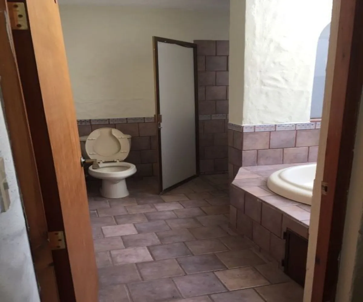 Casa En Venta,Ciudad Bugambilia,Remanso de los Laureles 2056, Zapopan, Jalisco 45100, 5 Habitaciones,5 Baños,Remanso de los Laureles ,2,p8lZr1v