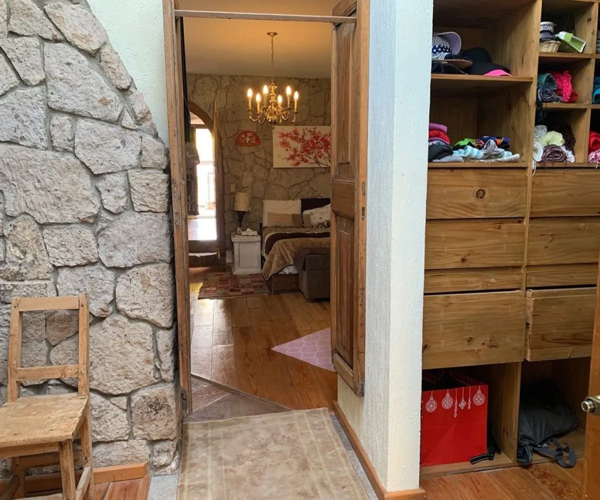 Casa En Venta,Ciudad Bugambilia,Remanso de los Laureles 2056, Zapopan, Jalisco 45100, 5 Habitaciones,5 Baños,Remanso de los Laureles ,2,p8lZr1v