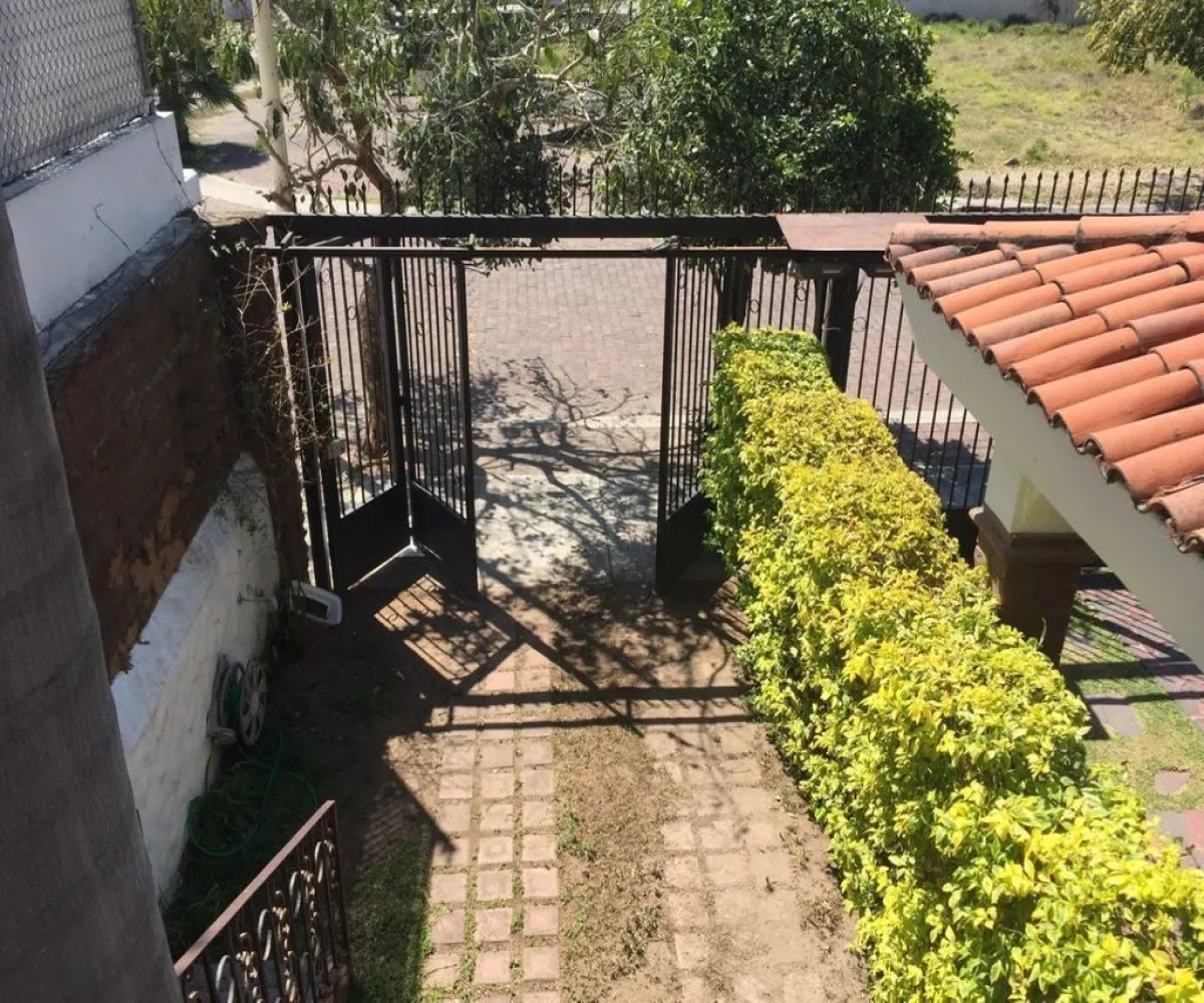Casa En Venta,Ciudad Bugambilia,Remanso de los Laureles 2056, Zapopan, Jalisco 45100, 5 Habitaciones,5 Baños,Remanso de los Laureles ,2,p8lZr1v