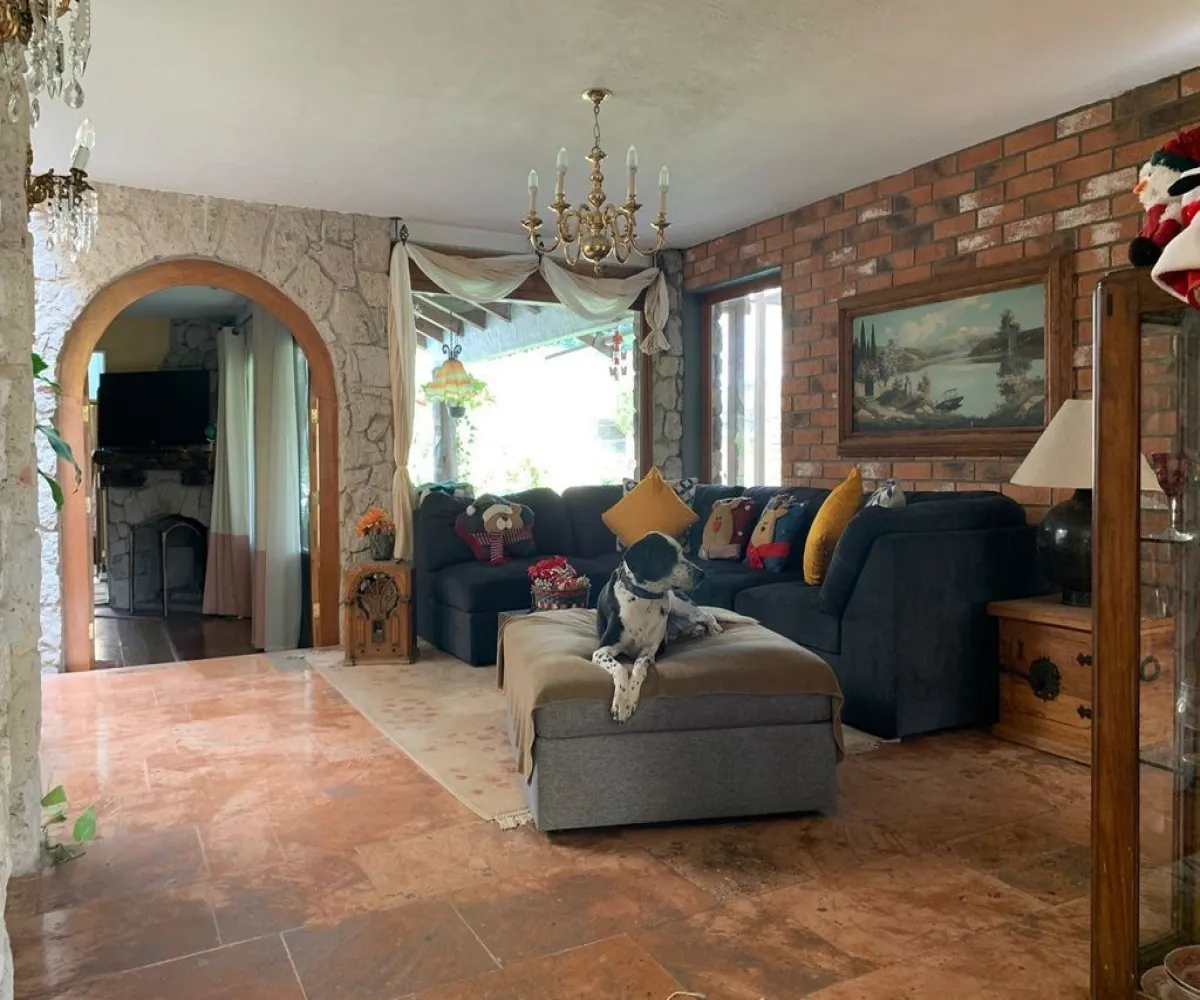 Casa En Venta,Ciudad Bugambilia,Remanso de los Laureles 2056, Zapopan, Jalisco 45100, 5 Habitaciones,5 Baños,Remanso de los Laureles ,2,p8lZr1v