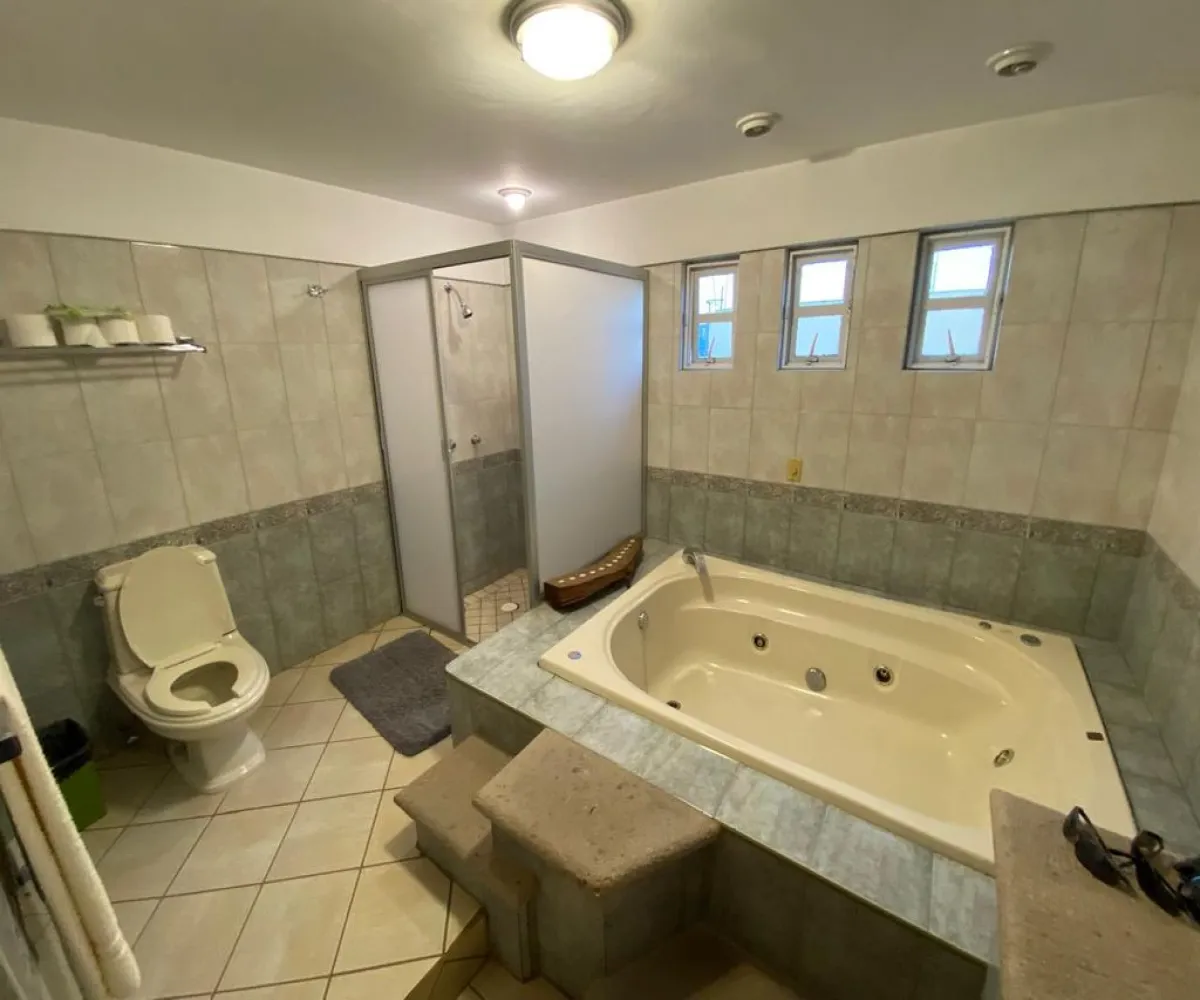 Casa En Venta,Miguel de la Madrid,Emilio Portes Gil 3814, Zapopan, Jalisco 45239, 4 Habitaciones,3 Baños,Emilio Portes Gil,2,pJEQZia