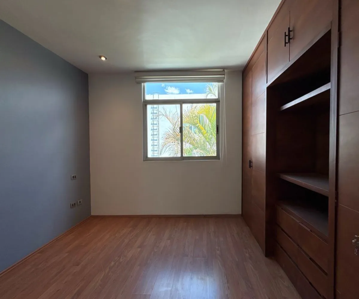 Casa En Renta,Casa Fuerte,Paseo el vigia S/N 72, Tlajomulco de Zúñiga, Jalisco 45645, 3 Habitaciones,5 Baños,Paseo el vigia,2,pUfqgJS