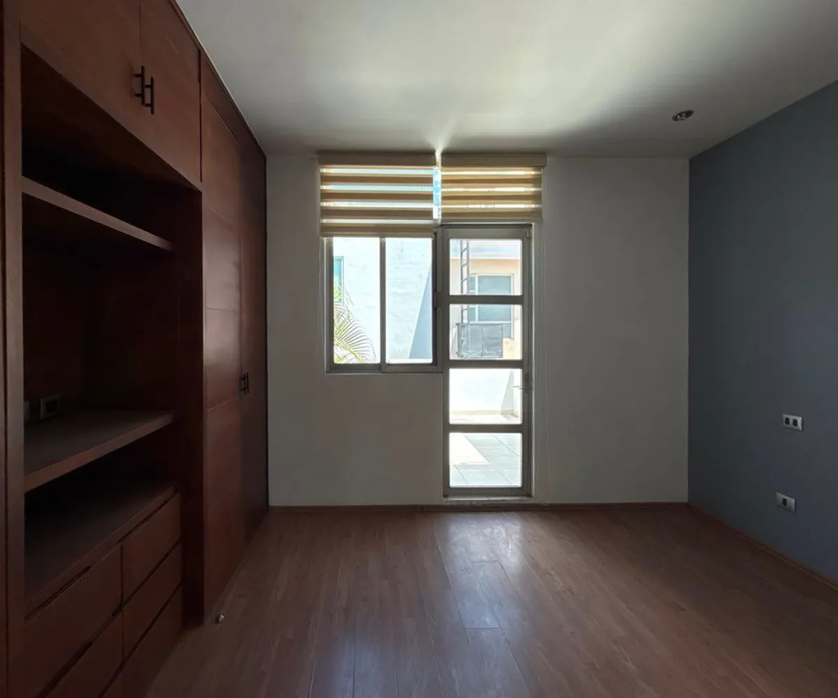 Casa En Renta,Casa Fuerte,Paseo el vigia S/N 72, Tlajomulco de Zúñiga, Jalisco 45645, 3 Habitaciones,5 Baños,Paseo el vigia,2,pUfqgJS