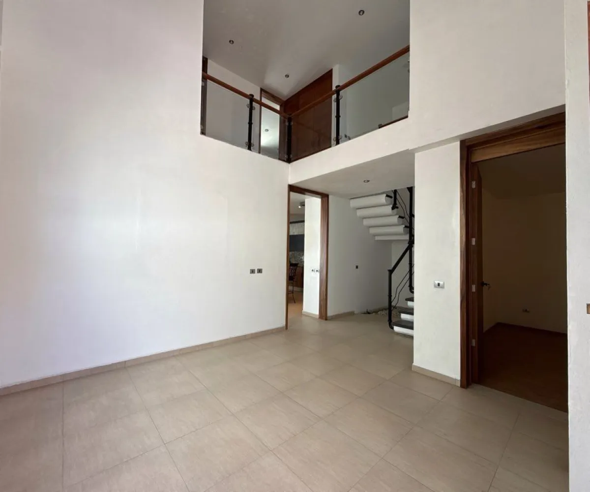 Casa En Renta,Casa Fuerte,Paseo el vigia S/N 72, Tlajomulco de Zúñiga, Jalisco 45645, 3 Habitaciones,5 Baños,Paseo el vigia,2,pUfqgJS