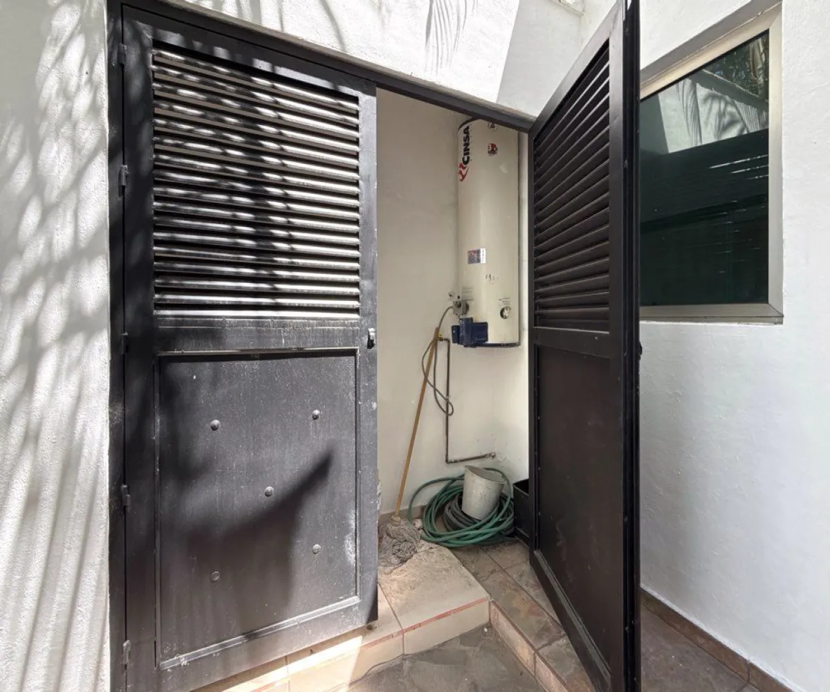 Casa En Renta,Casa Fuerte,Paseo el vigia S/N 72, Tlajomulco de Zúñiga, Jalisco 45645, 3 Habitaciones,5 Baños,Paseo el vigia,2,pUfqgJS