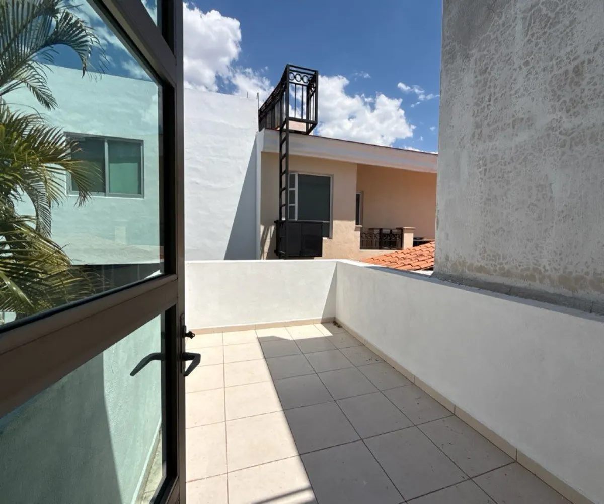 Casa En Renta,Casa Fuerte,Paseo el vigia S/N 72, Tlajomulco de Zúñiga, Jalisco 45645, 3 Habitaciones,5 Baños,Paseo el vigia,2,pUfqgJS