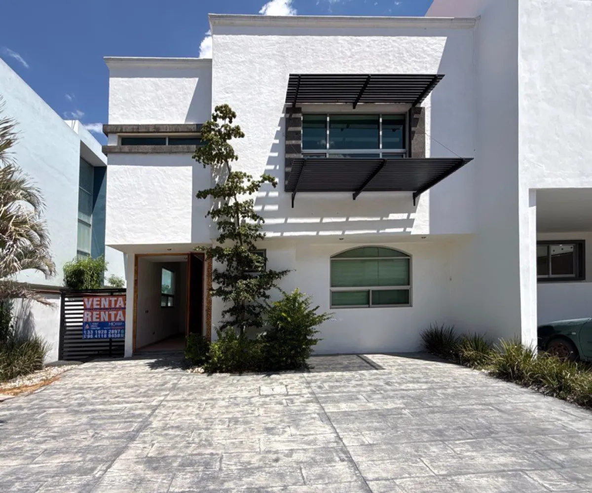 Casa En Renta,Casa Fuerte,Paseo el vigia S/N 72, Tlajomulco de Zúñiga, Jalisco 45645, 3 Habitaciones,5 Baños,Paseo el vigia,2,pUfqgJS