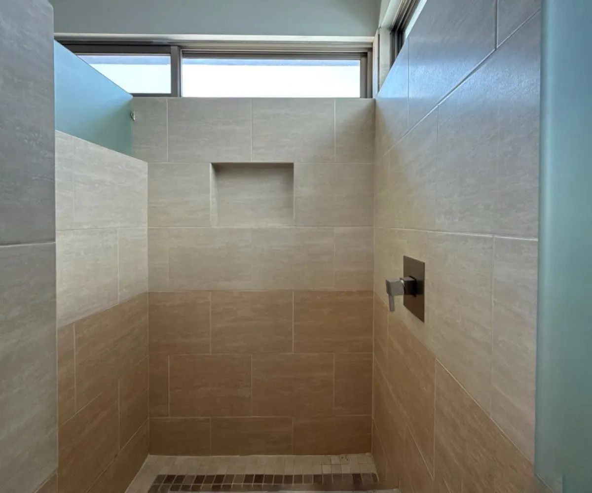 Casa En Renta,Casa Fuerte,Paseo el vigia S/N 72, Tlajomulco de Zúñiga, Jalisco 45645, 3 Habitaciones,5 Baños,Paseo el vigia,2,pUfqgJS