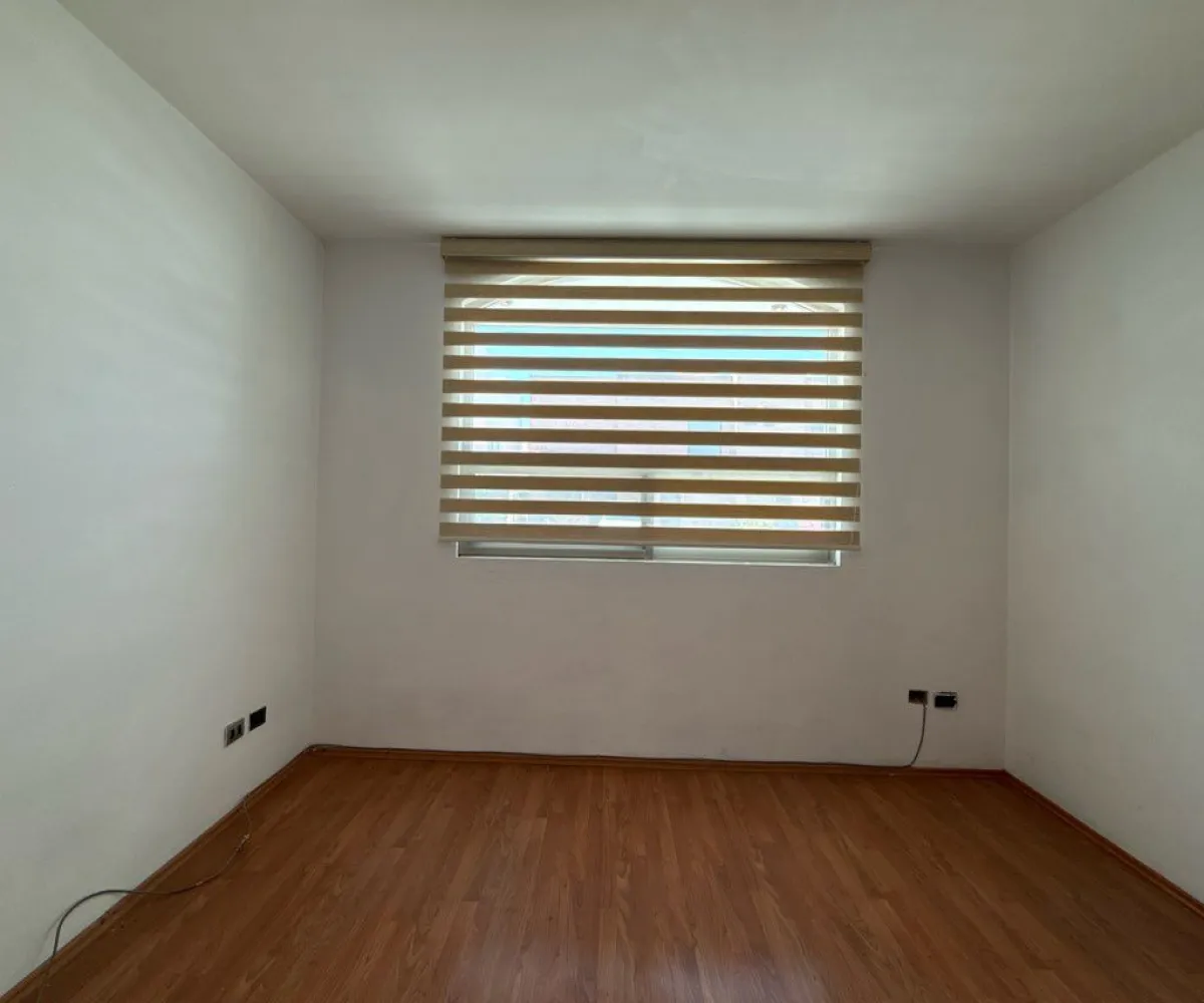 Casa En Renta,Casa Fuerte,Paseo el vigia S/N 72, Tlajomulco de Zúñiga, Jalisco 45645, 3 Habitaciones,5 Baños,Paseo el vigia,2,pUfqgJS