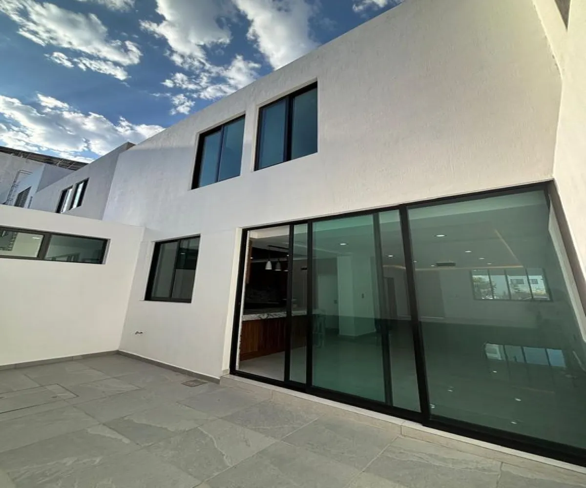 Casa En Venta,La Cima,Avenida de la Mancha 293, Zapopan, Jalisco 45134, 3 Habitaciones,5 Baños,Avenida de la Mancha,3,pbc6eKl