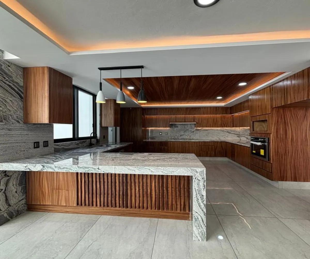 Casa En Venta,La Cima,Avenida de la Mancha 293, Zapopan, Jalisco 45134, 3 Habitaciones,5 Baños,Avenida de la Mancha,3,pbc6eKl