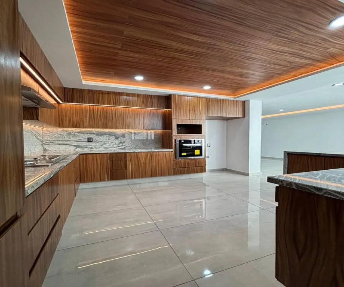 Casa En Venta,La Cima,Avenida de la Mancha 293, Zapopan, Jalisco 45134, 3 Habitaciones,5 Baños,Avenida de la Mancha,3,pbc6eKl