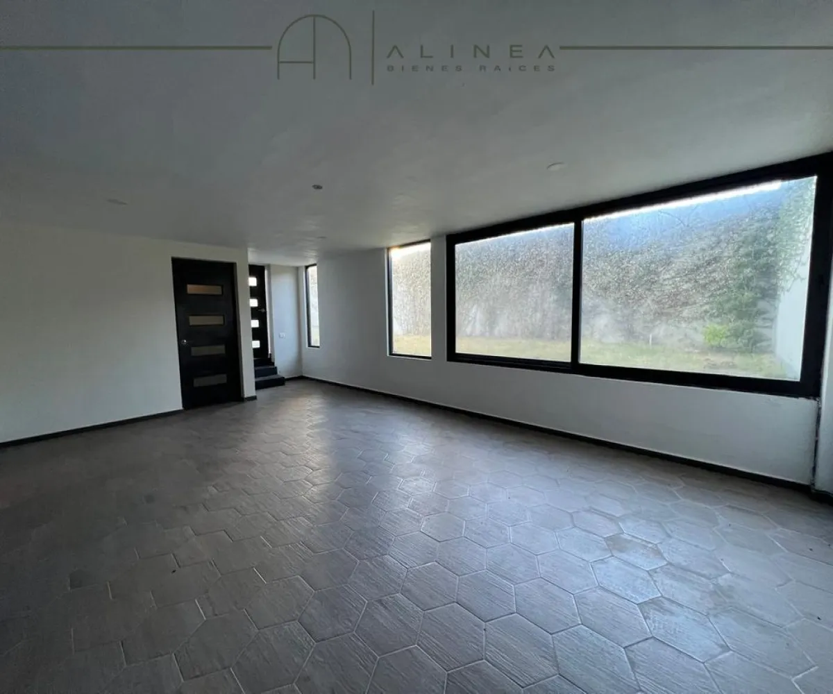 Casa En Venta,Jocotán,Avenida Inglaterra 7645, Zapopan, Jalisco 45017, 3 Habitaciones,3 Baños,Avenida Inglaterra,2,pHLOd4M