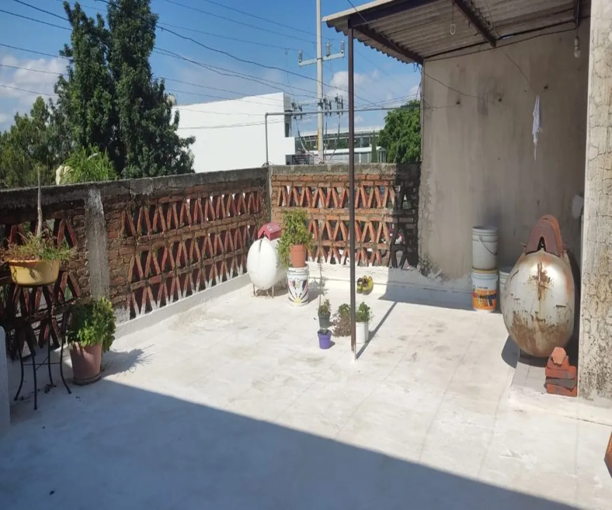 Casa En Venta,Colonia Belisario Domínguez,Calle Mesa Central 347, Guadalajara, Jalisco 44320, 6 Habitaciones,3 Baños,Calle Mesa Central,1,pXJ1u24