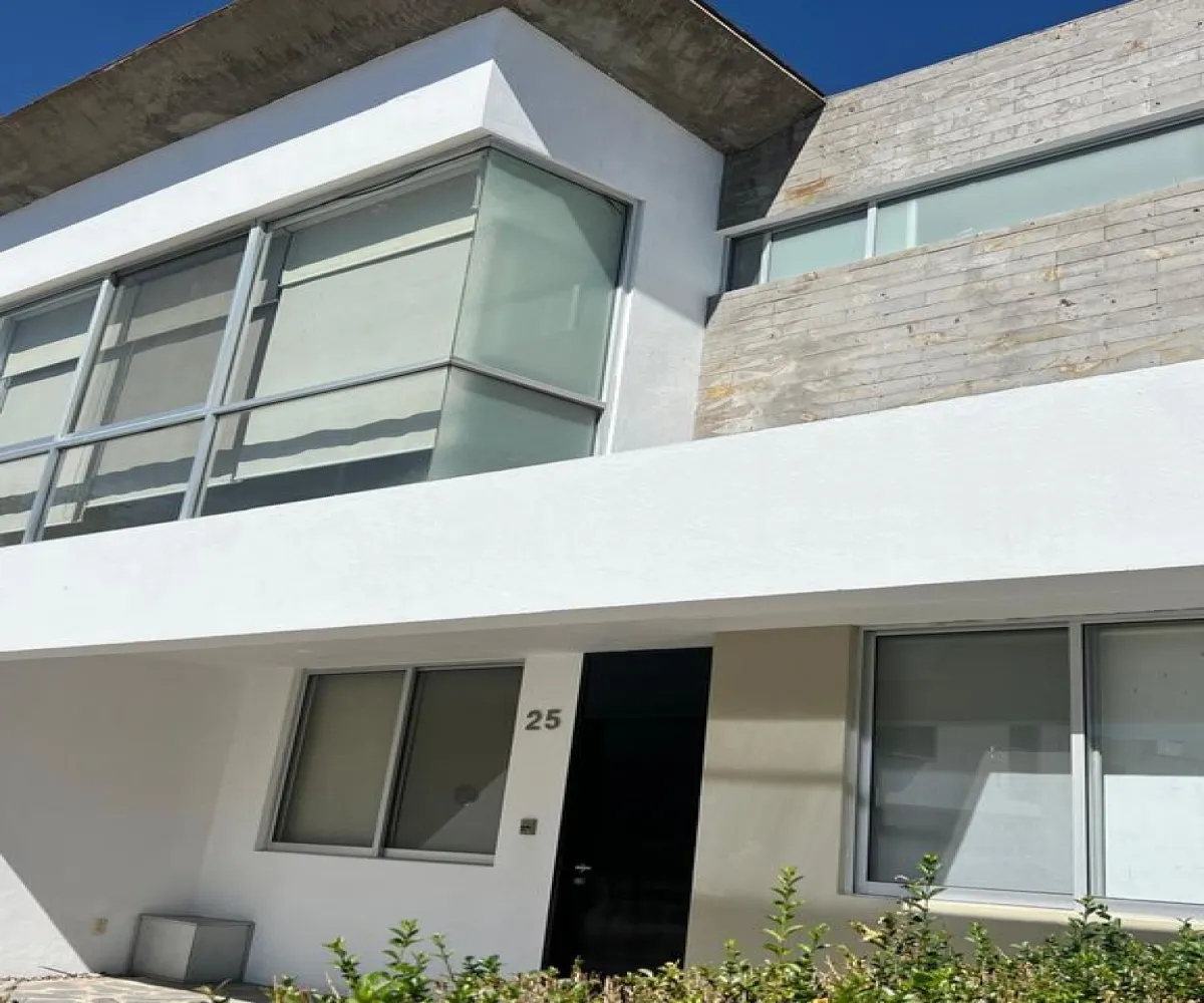Casa En Renta,coto 1,Boulevard Santillana 11 25, Zapopan, Jalisco 45134, 3 Habitaciones,2 Baños,Boulevard Santillana,1,pvuKUAI