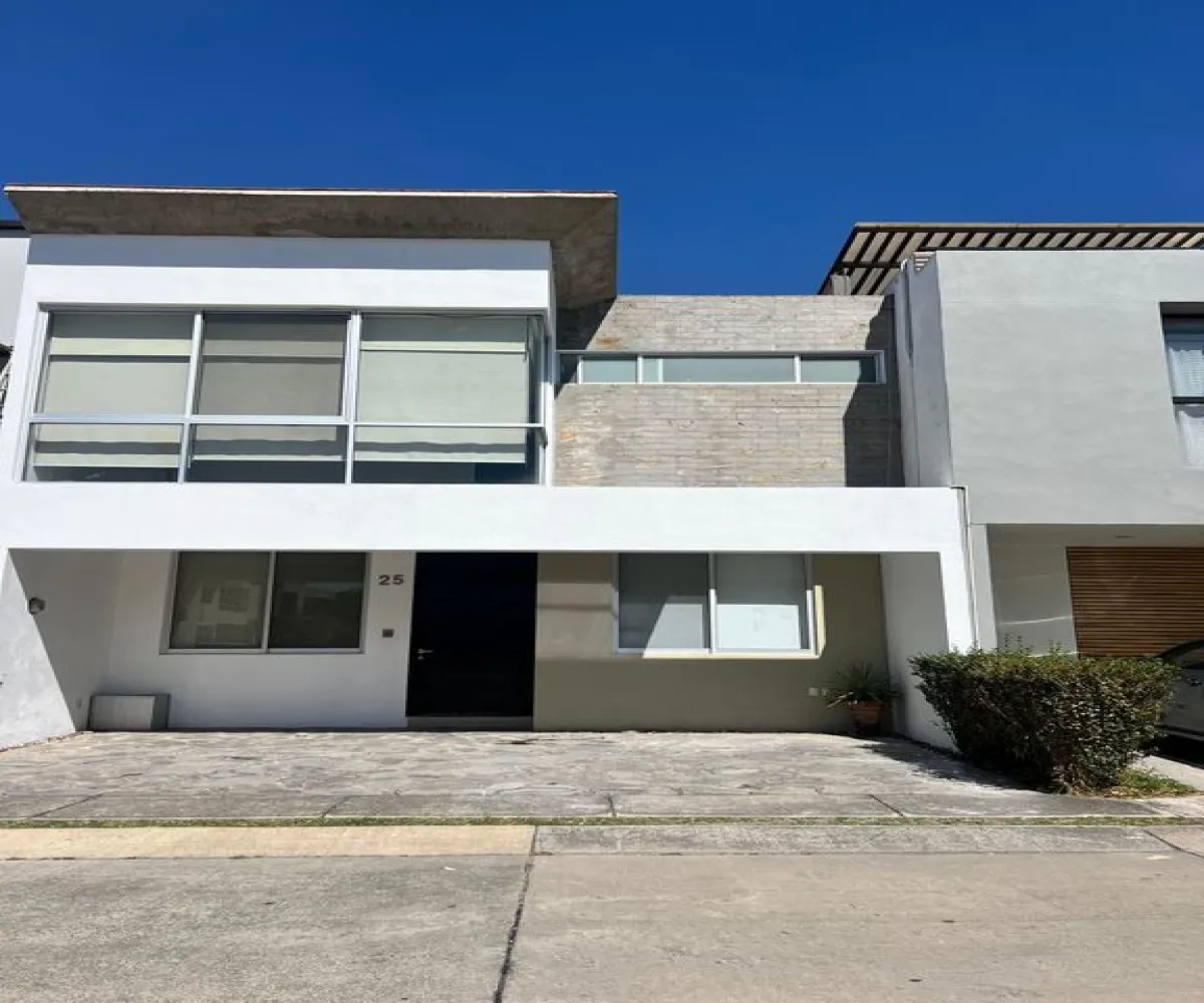 Casa En Renta,coto 1,Boulevard Santillana 11 25, Zapopan, Jalisco 45134, 3 Habitaciones,2 Baños,Boulevard Santillana,1,pvuKUAI