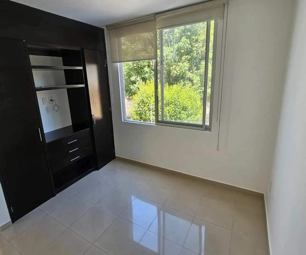 Casa En Renta,coto 1,Boulevard Santillana 11 25, Zapopan, Jalisco 45134, 3 Habitaciones,2 Baños,Boulevard Santillana,1,pvuKUAI