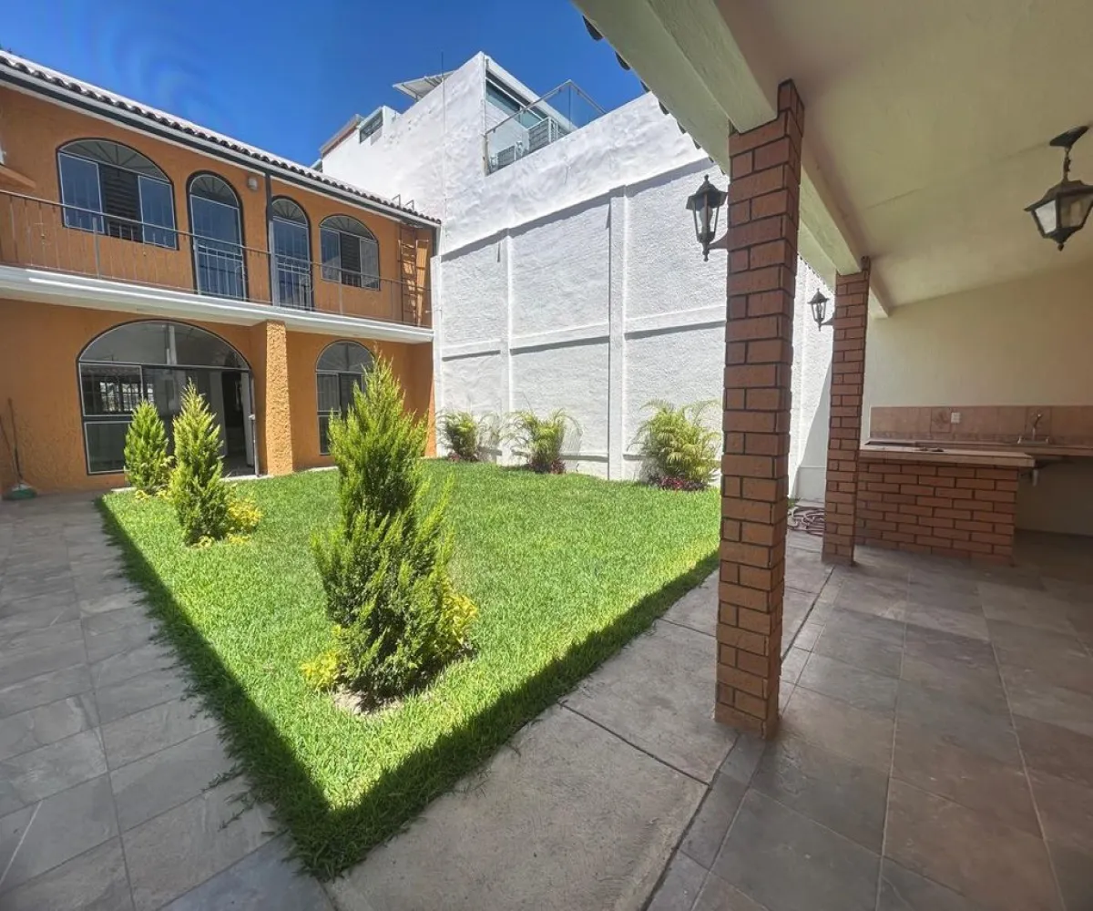 Casa En Renta,Lagos del Country,Avenida Patria 2477, Guadalajara, Jalisco 44210, 4 Habitaciones,3 Baños,Avenida Patria,1,prI50aS