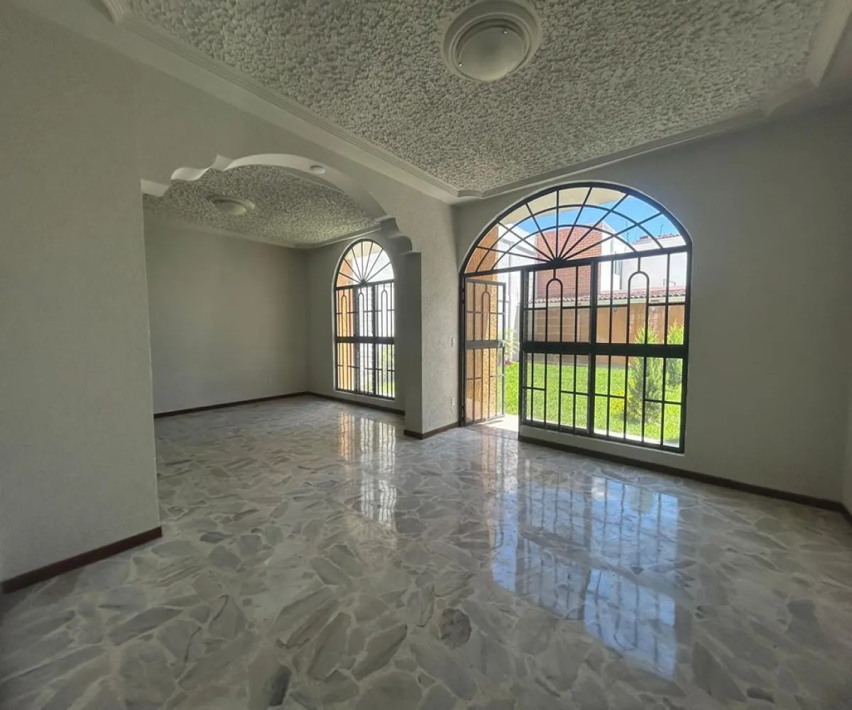 Casa En Renta,Lagos del Country,Avenida Patria 2477, Guadalajara, Jalisco 44210, 4 Habitaciones,3 Baños,Avenida Patria,1,prI50aS