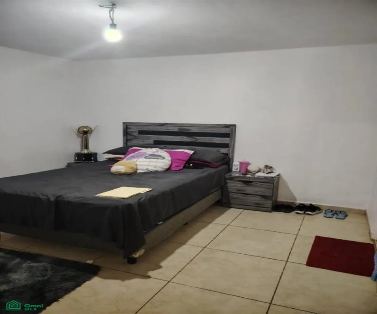 Casa En Venta,Las Liebres,Alfredo Barba 370, Tlaquepaque, Jalisco 45623, 4 Habitaciones,2 Baños,Alfredo Barba,2,MX251073623