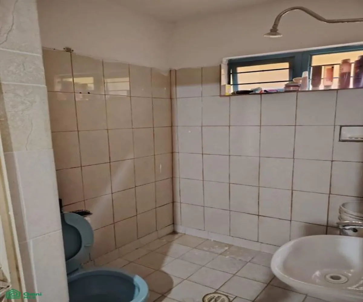 Casa En Venta,Las Liebres,Alfredo Barba 370, Tlaquepaque, Jalisco 45623, 4 Habitaciones,2 Baños,Alfredo Barba,2,MX251073623