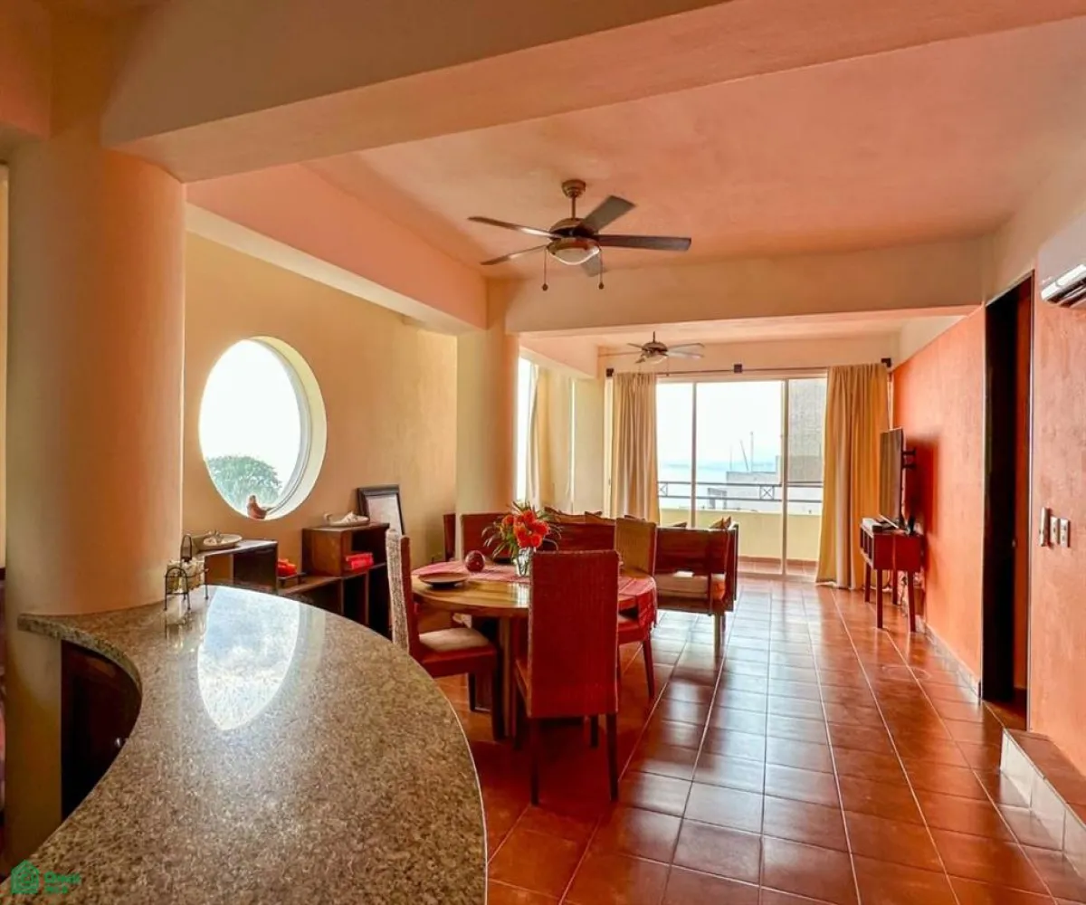 Departamento En Venta,5 de Diciembre,Andador Jamaica 1075, Puerto Vallarta, Jalisco 48350, 2 Habitaciones,2 Baños,Andador Jamaica,MX251073758