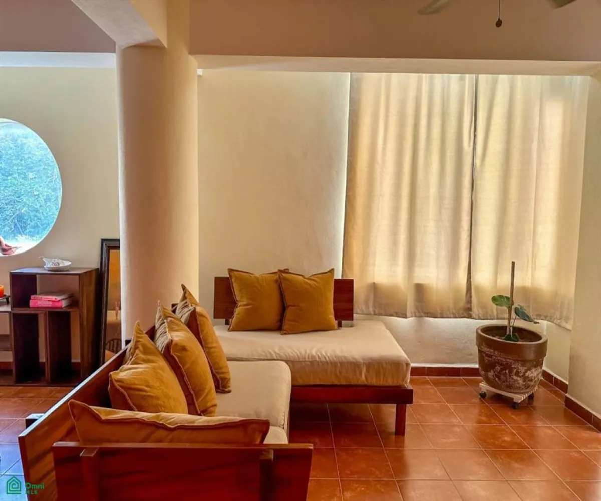 Departamento En Venta,5 de Diciembre,Andador Jamaica 1075, Puerto Vallarta, Jalisco 48350, 2 Habitaciones,2 Baños,Andador Jamaica,MX251073758