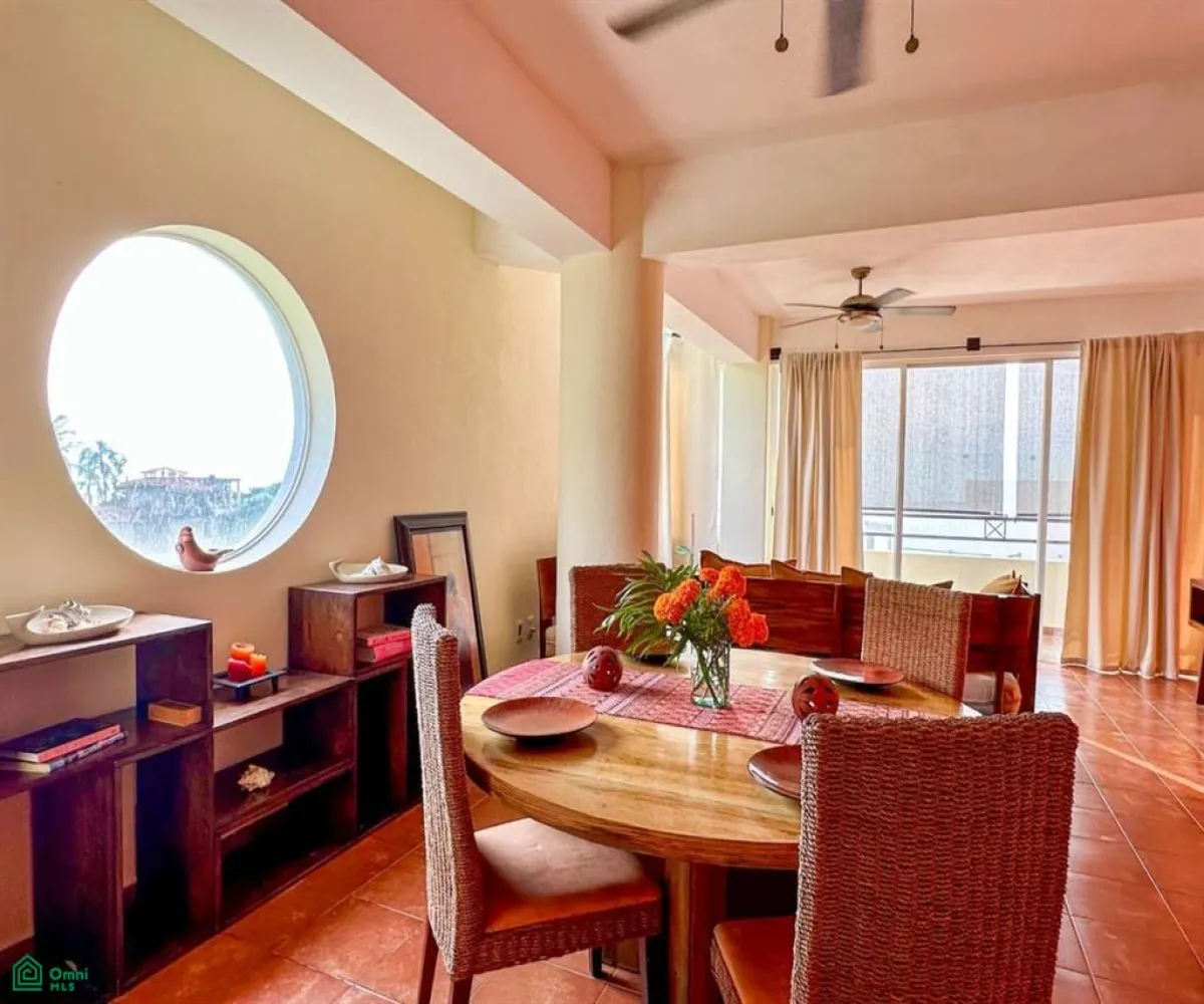 Departamento En Venta,5 de Diciembre,Andador Jamaica 1075, Puerto Vallarta, Jalisco 48350, 2 Habitaciones,2 Baños,Andador Jamaica,MX251073758