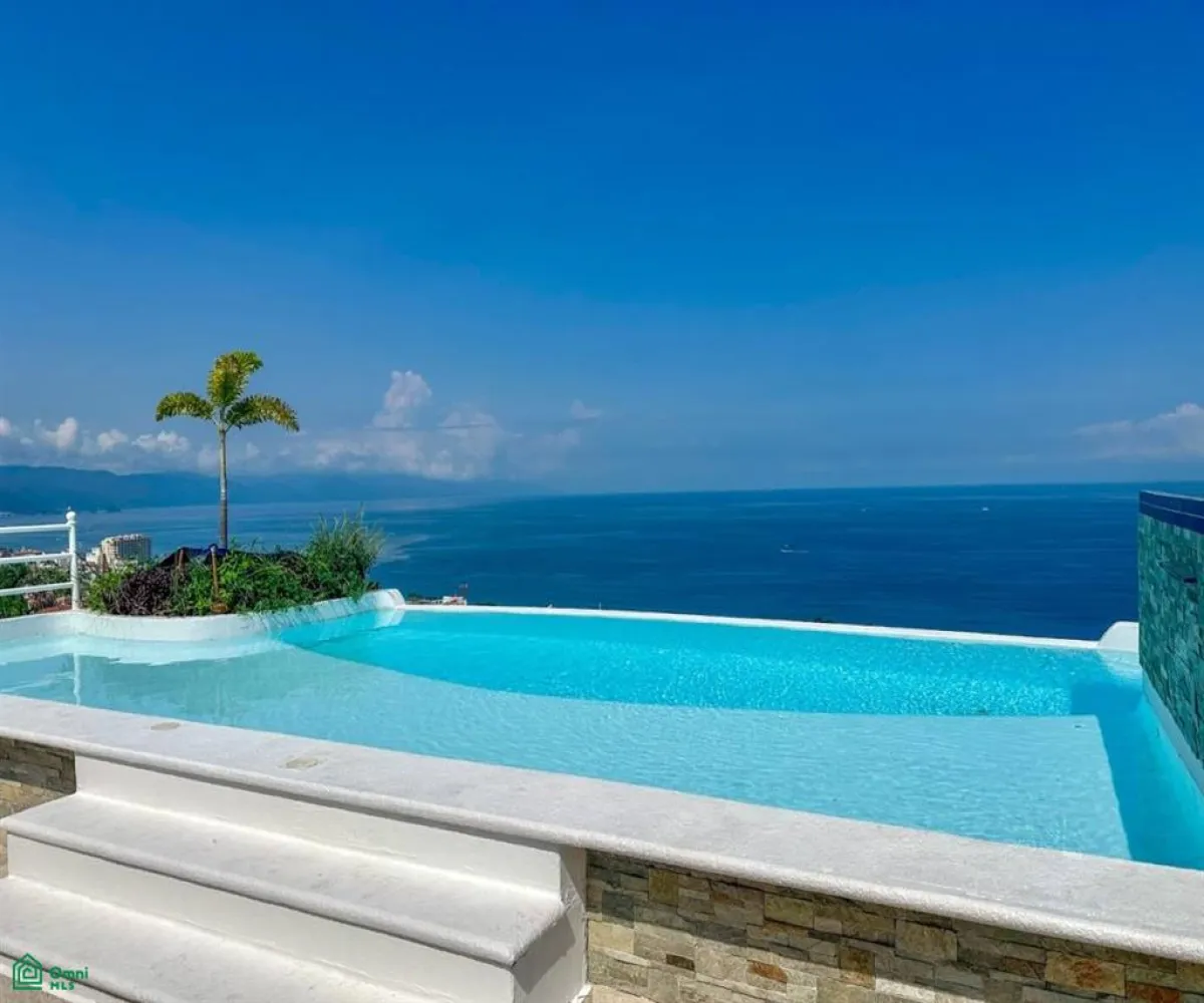 Departamento En Venta,5 de Diciembre,Andador Jamaica 1075, Puerto Vallarta, Jalisco 48350, 2 Habitaciones,2 Baños,Andador Jamaica,MX251073758