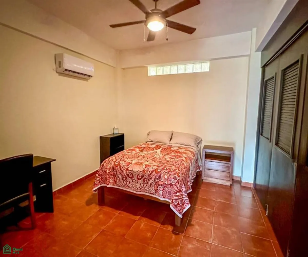 Departamento En Venta,5 de Diciembre,Andador Jamaica 1075, Puerto Vallarta, Jalisco 48350, 2 Habitaciones,2 Baños,Andador Jamaica,MX251073758