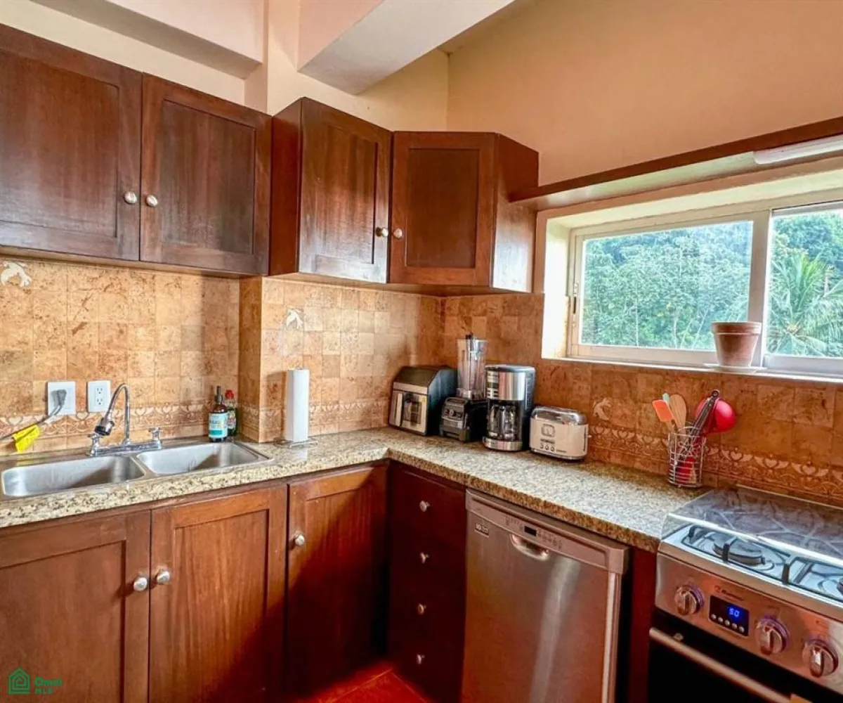 Departamento En Venta,5 de Diciembre,Andador Jamaica 1075, Puerto Vallarta, Jalisco 48350, 2 Habitaciones,2 Baños,Andador Jamaica,MX251073758