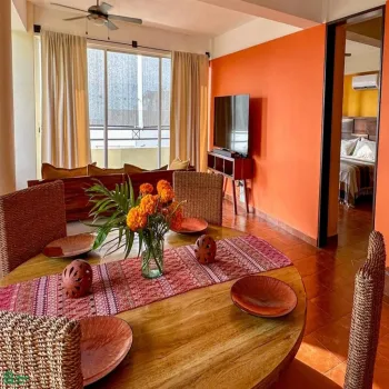 Departamento En Venta,5 de Diciembre,Andador Jamaica 1075, Puerto Vallarta, Jalisco 48350, 2 Habitaciones,2 Baños,Andador Jamaica,MX251073758