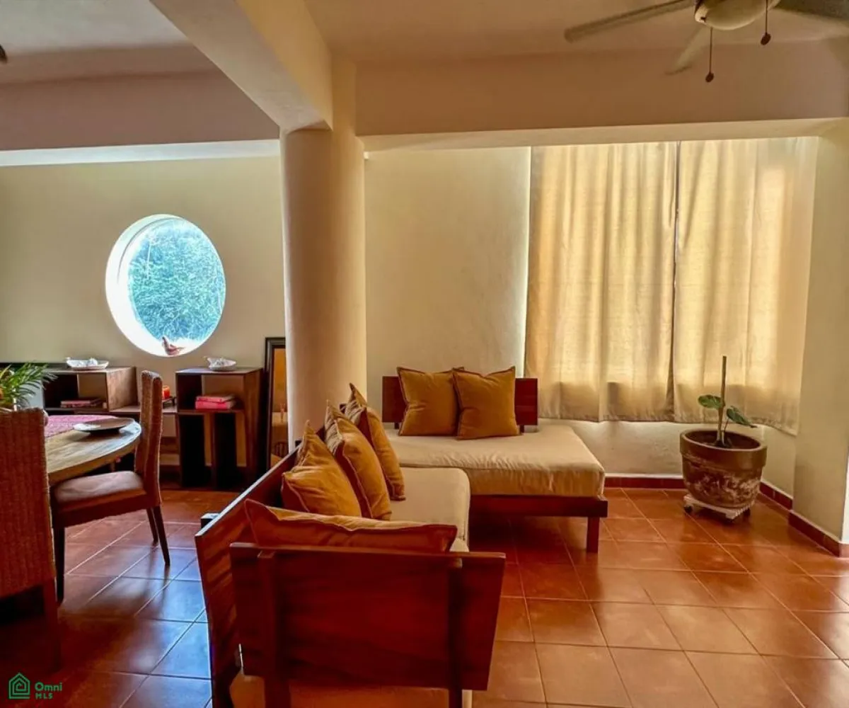 Departamento En Venta,5 de Diciembre,Andador Jamaica 1075, Puerto Vallarta, Jalisco 48350, 2 Habitaciones,2 Baños,Andador Jamaica,MX251073758